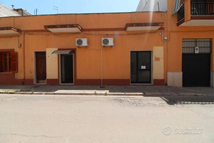 Appartamento quadrilocale in affitto in Via Abruzzi Grot, Grottaglie