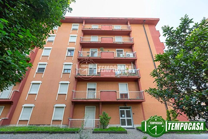 Appartamento trilocale in vendita in Via Barbo, Soresina