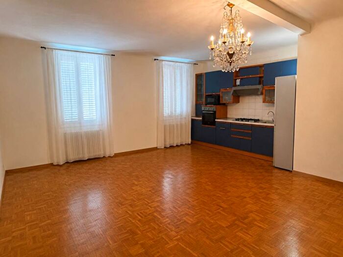 Appartamento con 5 locali in affitto in Via del Fosso, Piazza Anfiteatro Torre Guinigi, Lucca