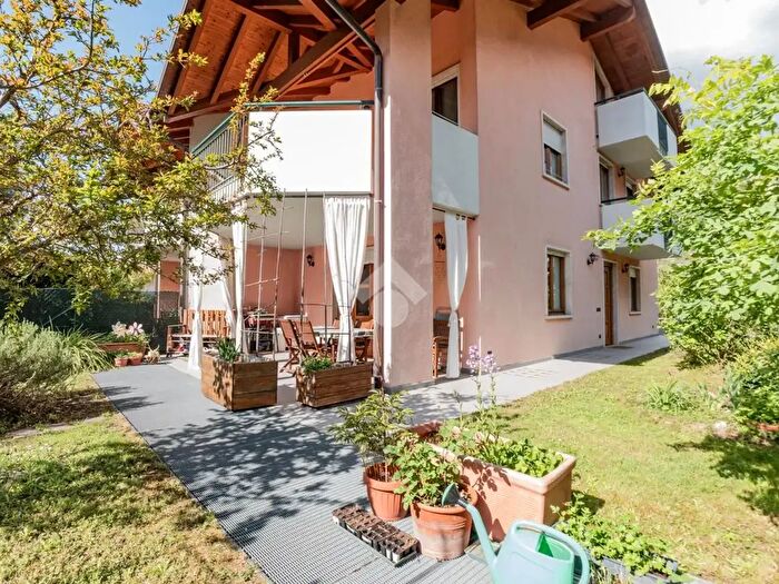 Casa con 5 locali in vendita in Via della Rozòla, Trento