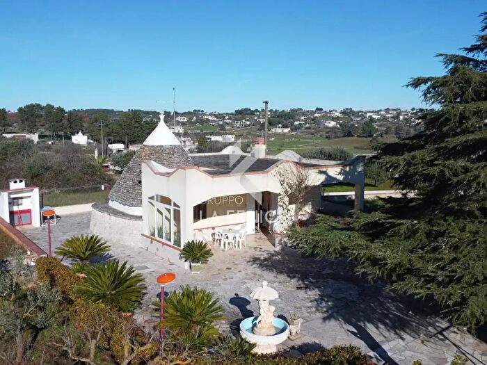 Casa trilocale in vendita in Strada Votano, Martina Franca