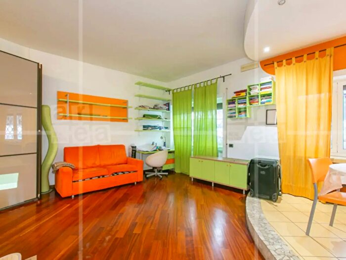 Appartamento monolocale in vendita in Via Fiorini Fiorino, Roma