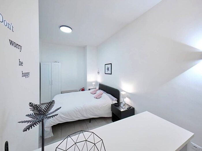 Appartamento trilocale in affitto in Via della Madonna del Mare, Città Vecchia, Trieste