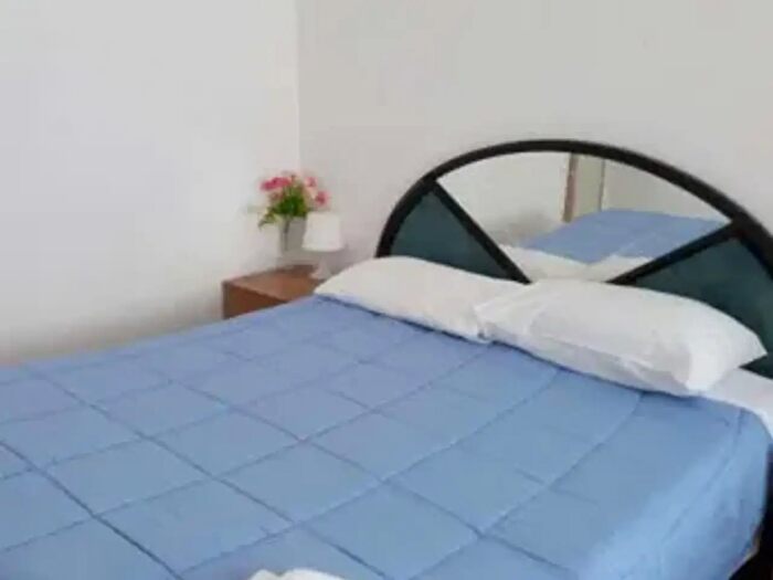 Appartamento bilocale in vendita in Via del Passero Solitario, Roma