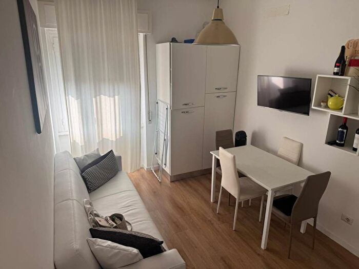 Appartamento bilocale in affitto in Via Nicola Palmieri, Cermenate Abbiategrasso, Milano