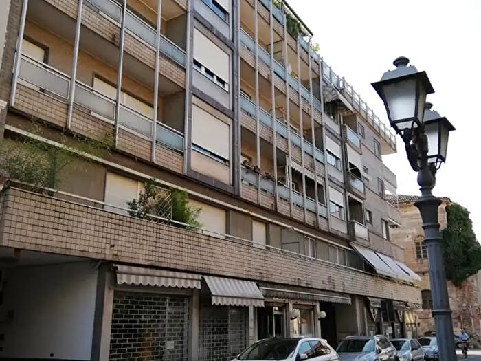 Appartamento trilocale in affitto in Via Camillo Benso Cavour, Casale Monferrato