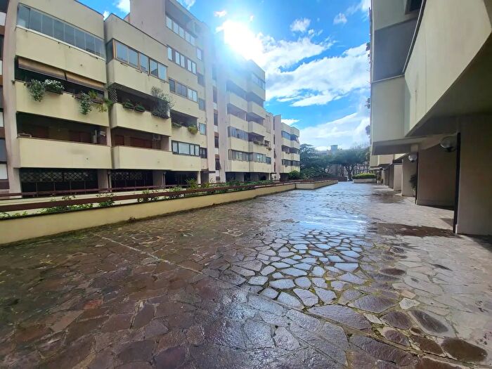 Appartamento trilocale in vendita in Via Antonio Maria Lorgna, Roma