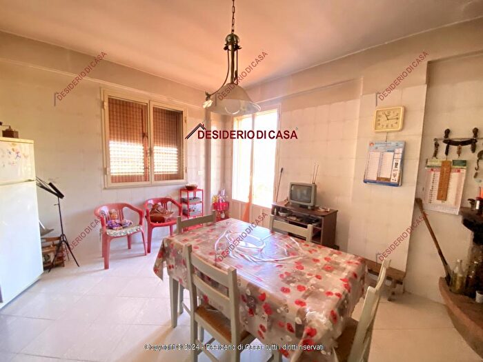 Casa quadrilocale in vendita in Polla