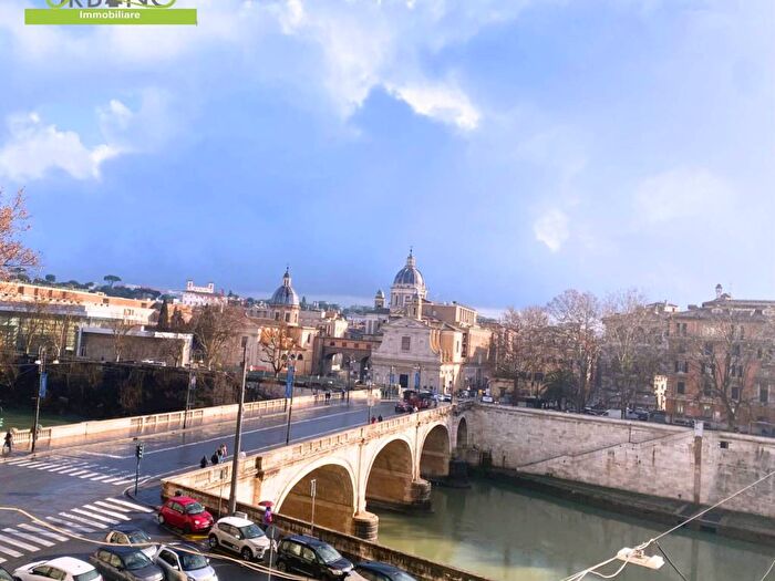 Appartamento bilocale in affitto in Lungotevere Prati, Prati, Roma