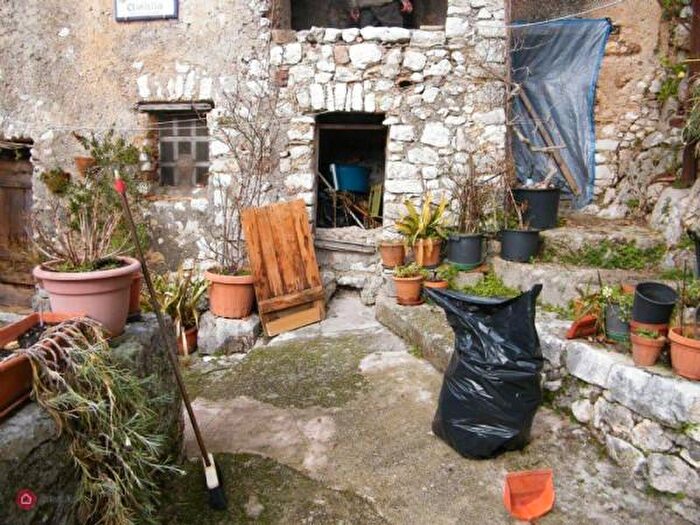 Casa con 5 locali in vendita in Piazzetta Civitillo, Alatri