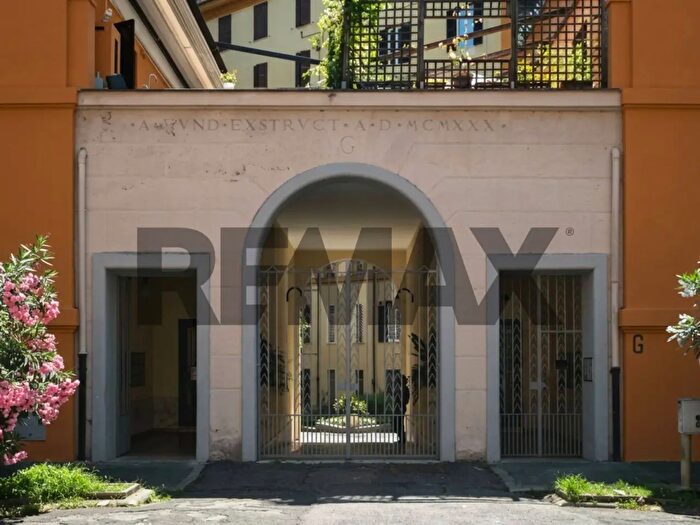 Appartamento con 6 locali in vendita in Roma