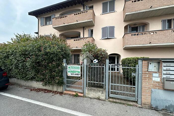 Appartamento bilocale in vendita in Via G Ungaretti, Monte Cremasco