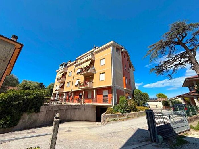 Appartamento quadrilocale in vendita in Via Roma, Urbisaglia