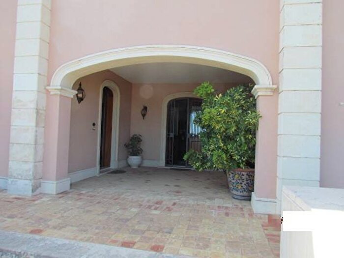 Casa trilocale in affitto in Strada Tremmilia, Belvedere Tremmilia, Siracusa