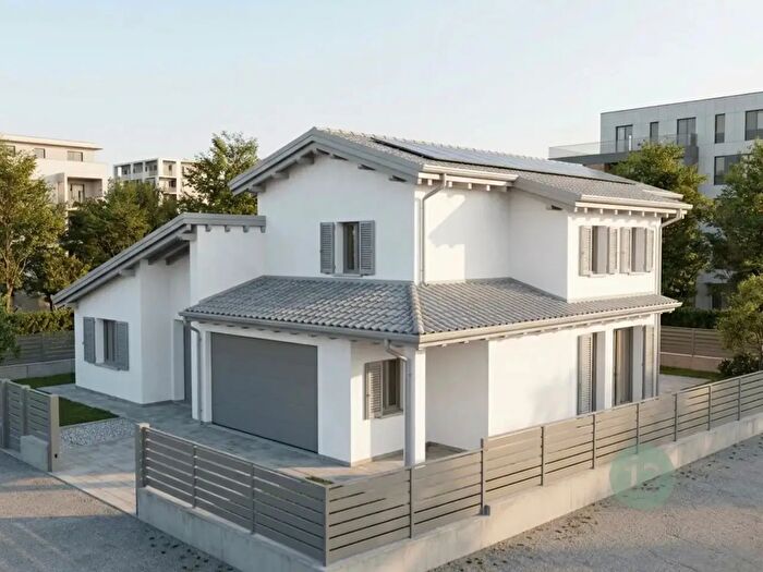 Casa con 6 locali in vendita in Via Fabrizio De Andrè, Soliera
