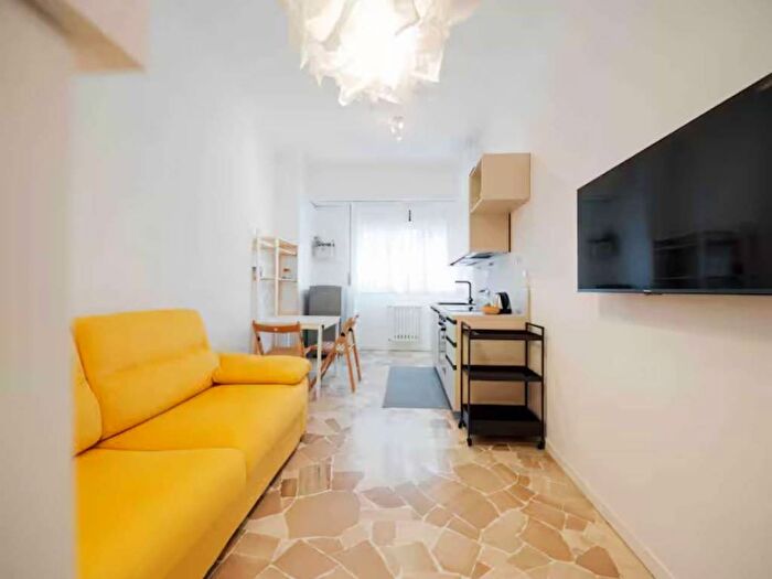 Appartamento bilocale in affitto in via zumbini, Barona, Milano