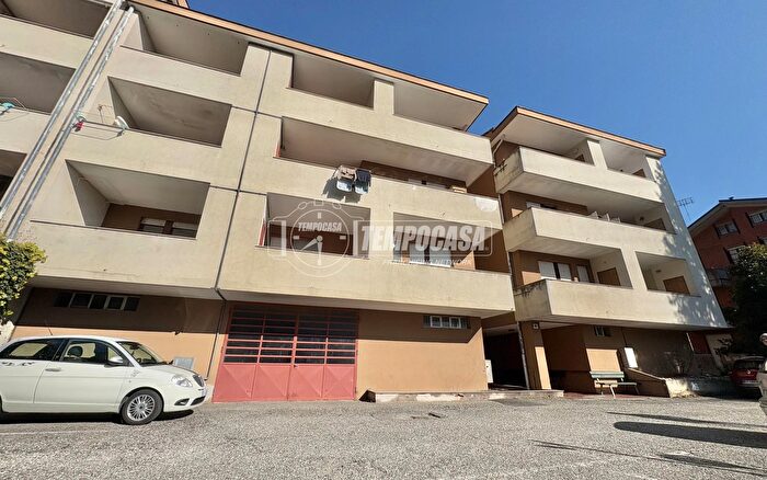 Appartamento trilocale in vendita in Via Giaveno, Coazze