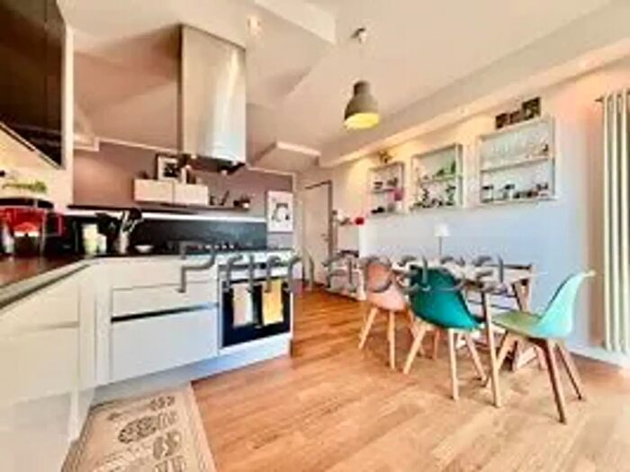 Appartamento trilocale in vendita in Viale San Marco, Marcon