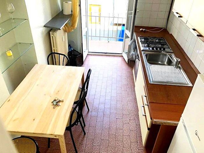 Appartamento trilocale in affitto in Via Marco Aurelio, Parco Trotter, Milano