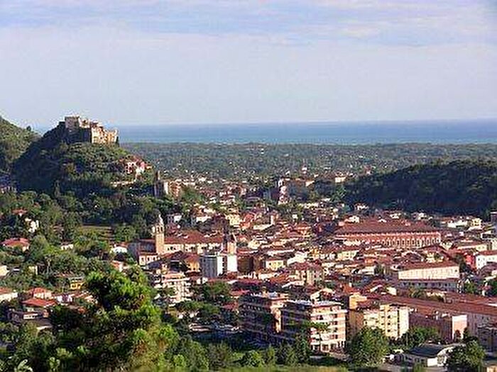 Appartamento bilocale in affitto in Via dei Colli, San Carlo Antona, Massa