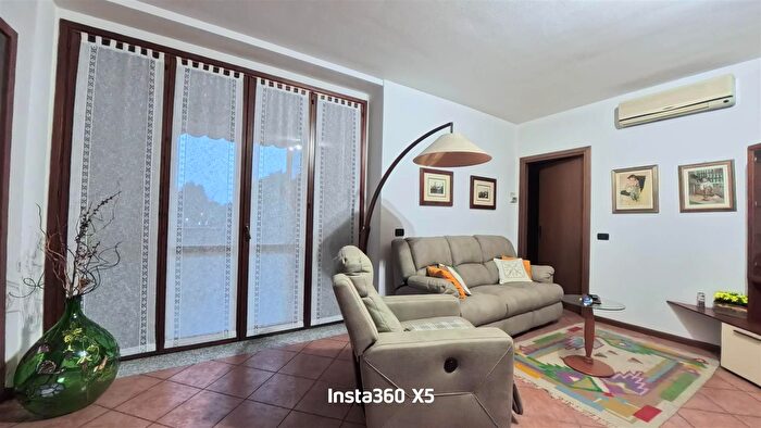 Appartamento trilocale in vendita in Casalpusterlengo