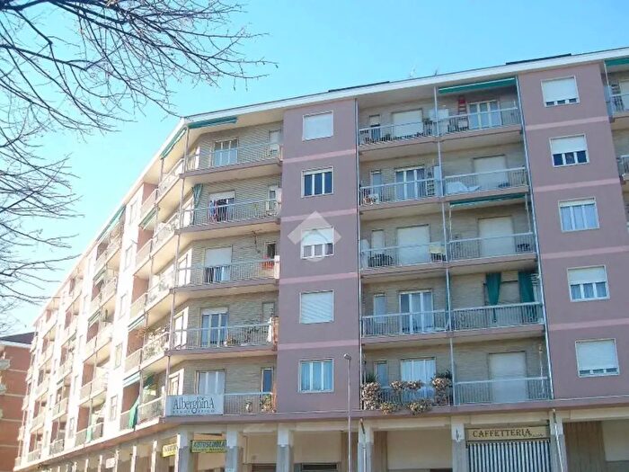 Appartamento trilocale in vendita in Corso Francia, Rivoli