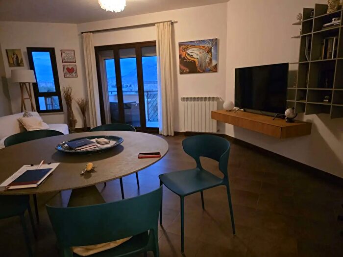 Appartamento quadrilocale in vendita in Via Tommaso Natale C, Palermo