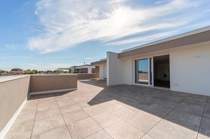 Appartamento quadrilocale in vendita in Via Don Bosco, Selvazzano Dentro