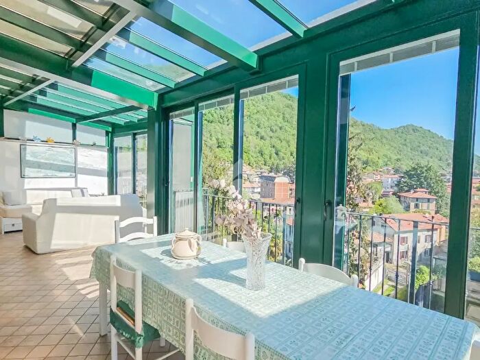 Appartamento trilocale in vendita in Via Alessandro Magnasco, Induno Olona