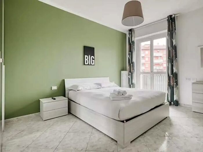 Appartamento monolocale in affitto in Viale Ungheria, Milano