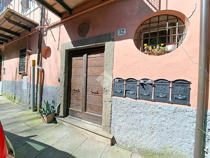 Appartamento bilocale in vendita in Corso Giuseppe Garibaldi, Vignanello