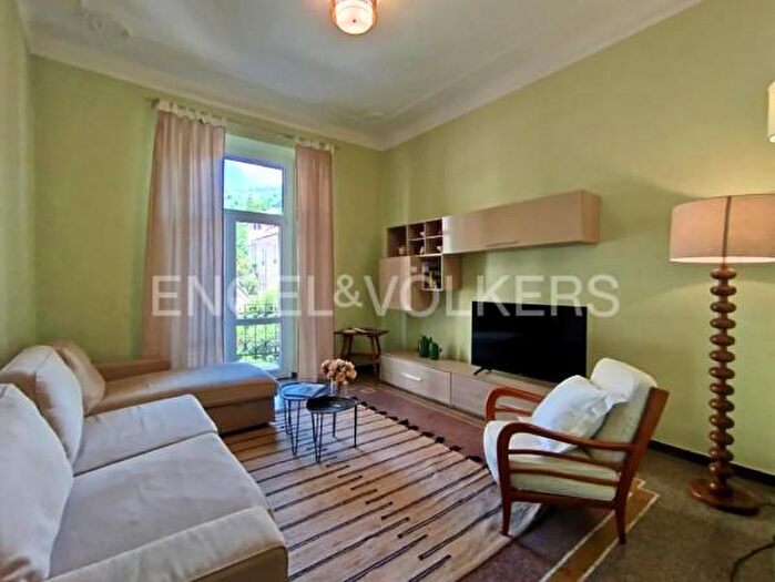 Appartamento quadrilocale in affitto in Viale Daniel Hanbury, Alassio