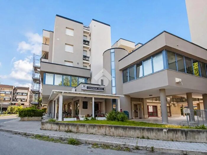 Appartamento trilocale in vendita in Via Giovanni XXIII, Tortoreto