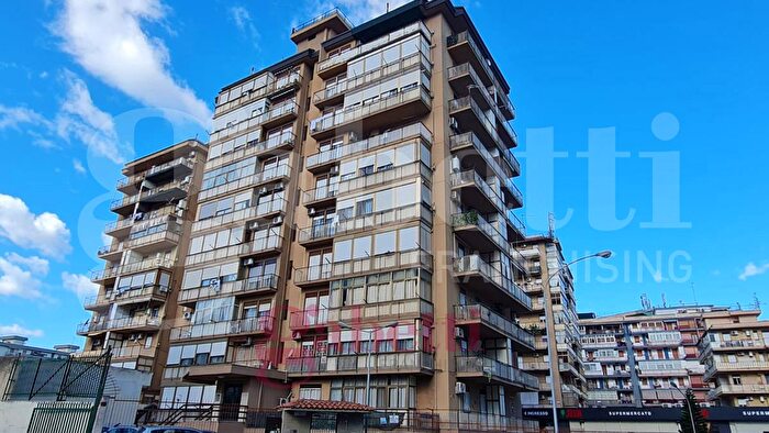 Appartamento quadrilocale in vendita in Via Orsa Minore, Palermo