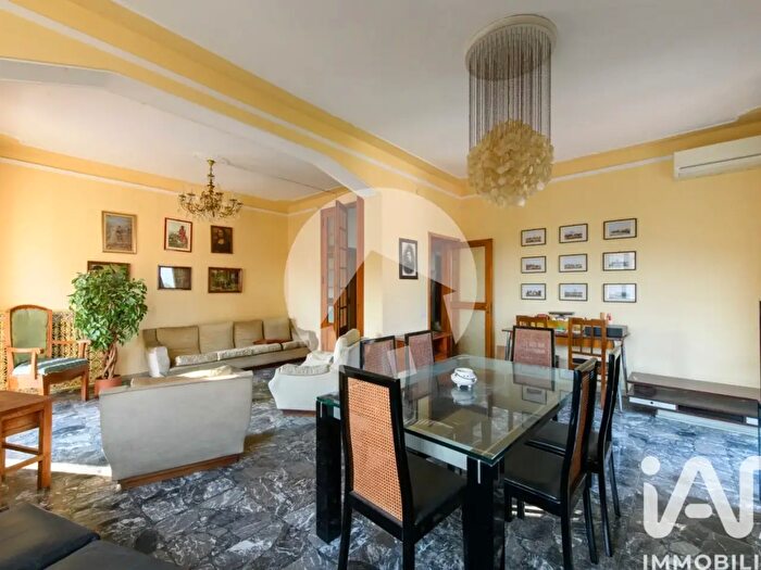 Appartamento con 5 locali in vendita in Via Fabio Filzi, Reggio nell'Emilia