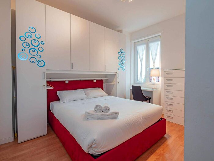 Appartamento monolocale in affitto in Via Giovanni Scheiwiller, Lodi Brenta, Milano