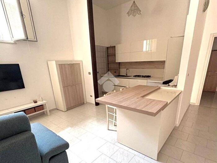 Appartamento bilocale in affitto in Via Roma, Aversa