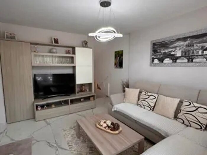 Appartamento quadrilocale in vendita in Viale Nerone, Anzio