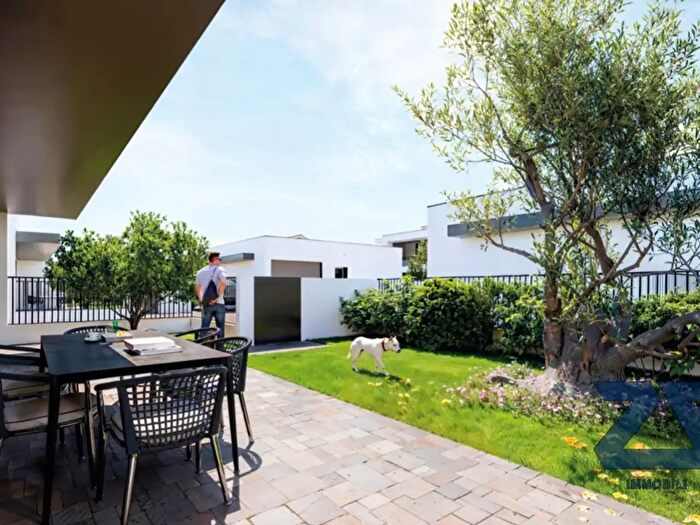 Casa quadrilocale in vendita in Via San Pio X, Castelfranco Veneto