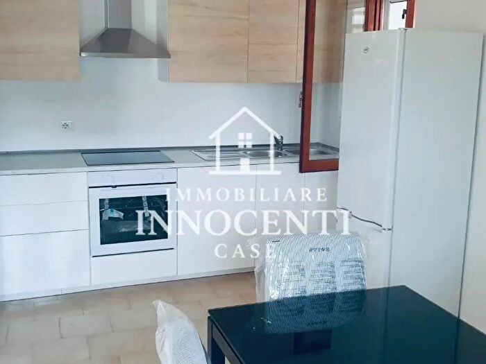 Appartamento trilocale in affitto in Massa