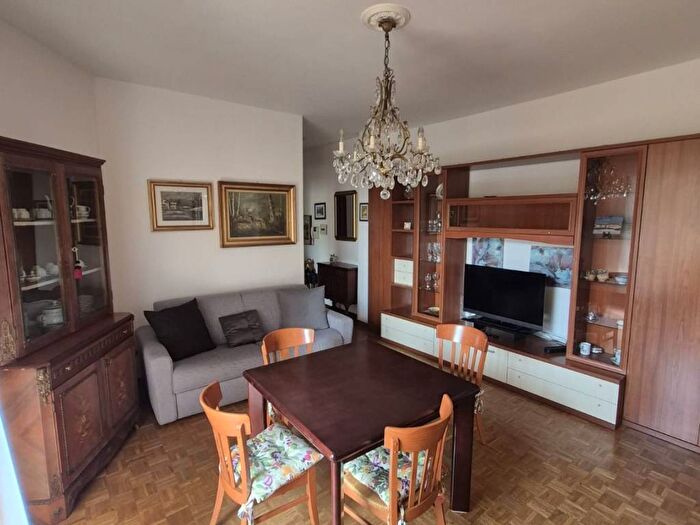 Appartamento bilocale in affitto in Via Dora Baltea, Bruzzano, Milano