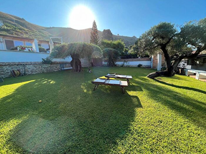 Casa quadrilocale in affitto in Via dell'Angolo, Centro, Sperlonga