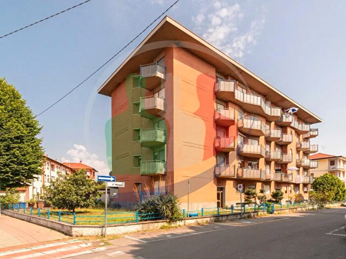 Appartamento quadrilocale in vendita in Via Primo Maggio, Cirie'