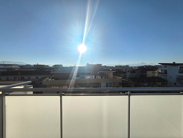 Appartamento quadrilocale in vendita in Via Muzio Pansa, Pescara