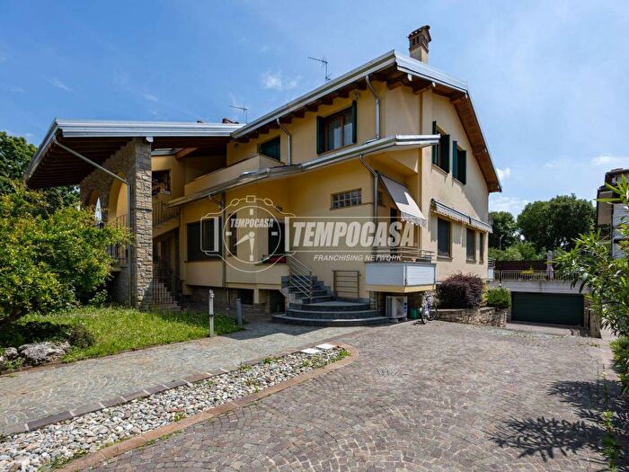 Appartamento bilocale in affitto in Via mascagni, Centro, Cernusco sul Naviglio