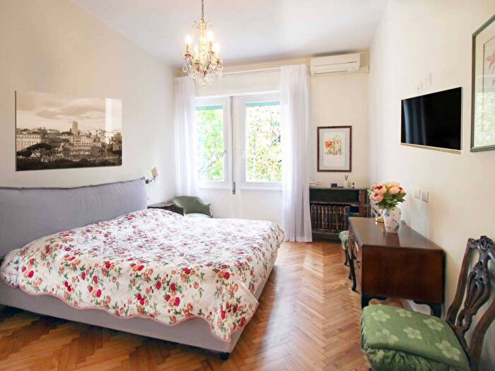 Appartamento bilocale in affitto in Via Nicola Fabrizi, Trastevere, Roma