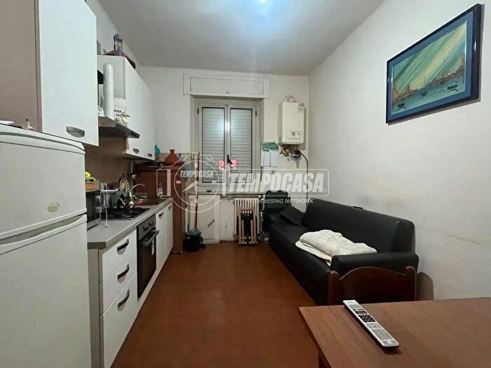 Appartamento trilocale in vendita in Via Malta, Asti