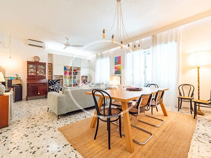 Appartamento con 5 locali in vendita in Via dei Monti di Creta, Roma