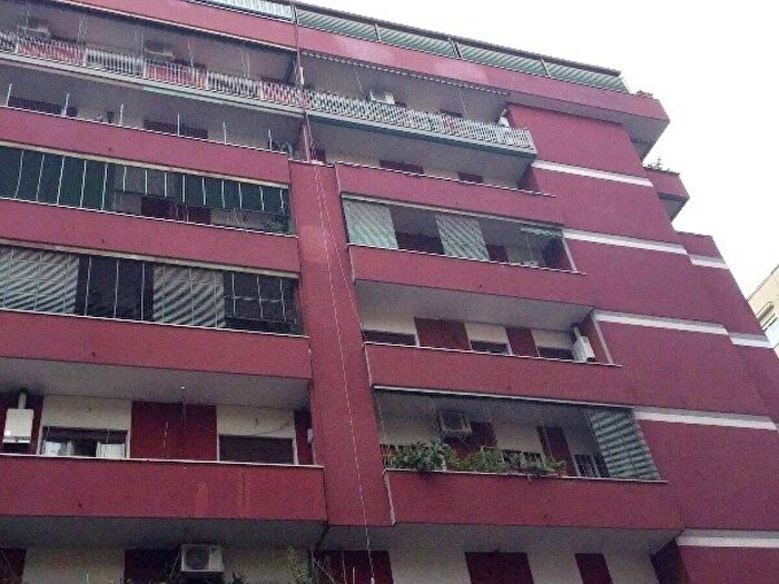 Appartamento quadrilocale in affitto in Via Francesco Maurolico, Marconi, Roma