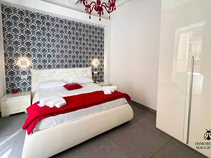 Appartamento trilocale in affitto in Piazza Giuseppe Garibaldi, Centro Storico, La Spezia